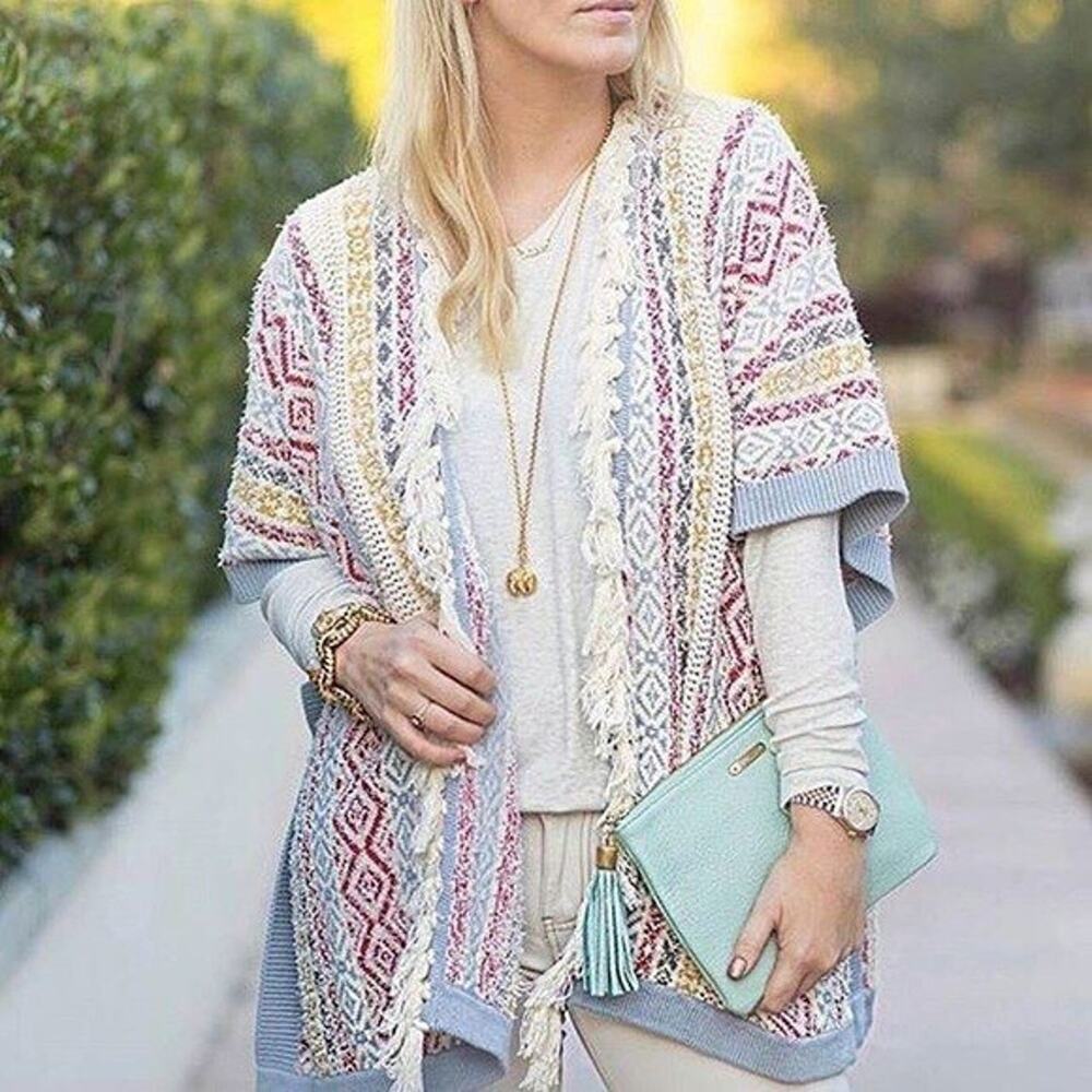 Cabi Cardigan Sweater XS Small Siesta Poncho Cotton Blend Colorful 5001